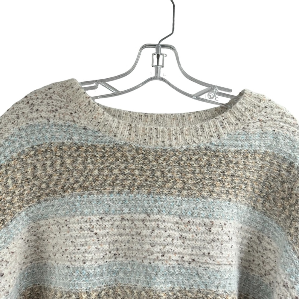 Debut Cropped Long Sleeve Sweater Size Small - Picture 2 of 9